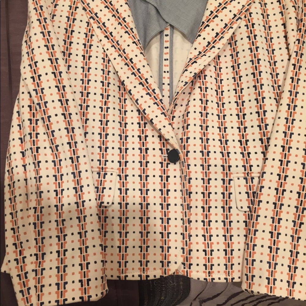 Cute Tory BURCH summer weight jacket.